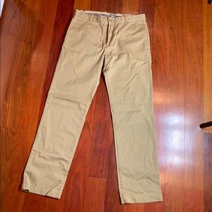 Gap khakis